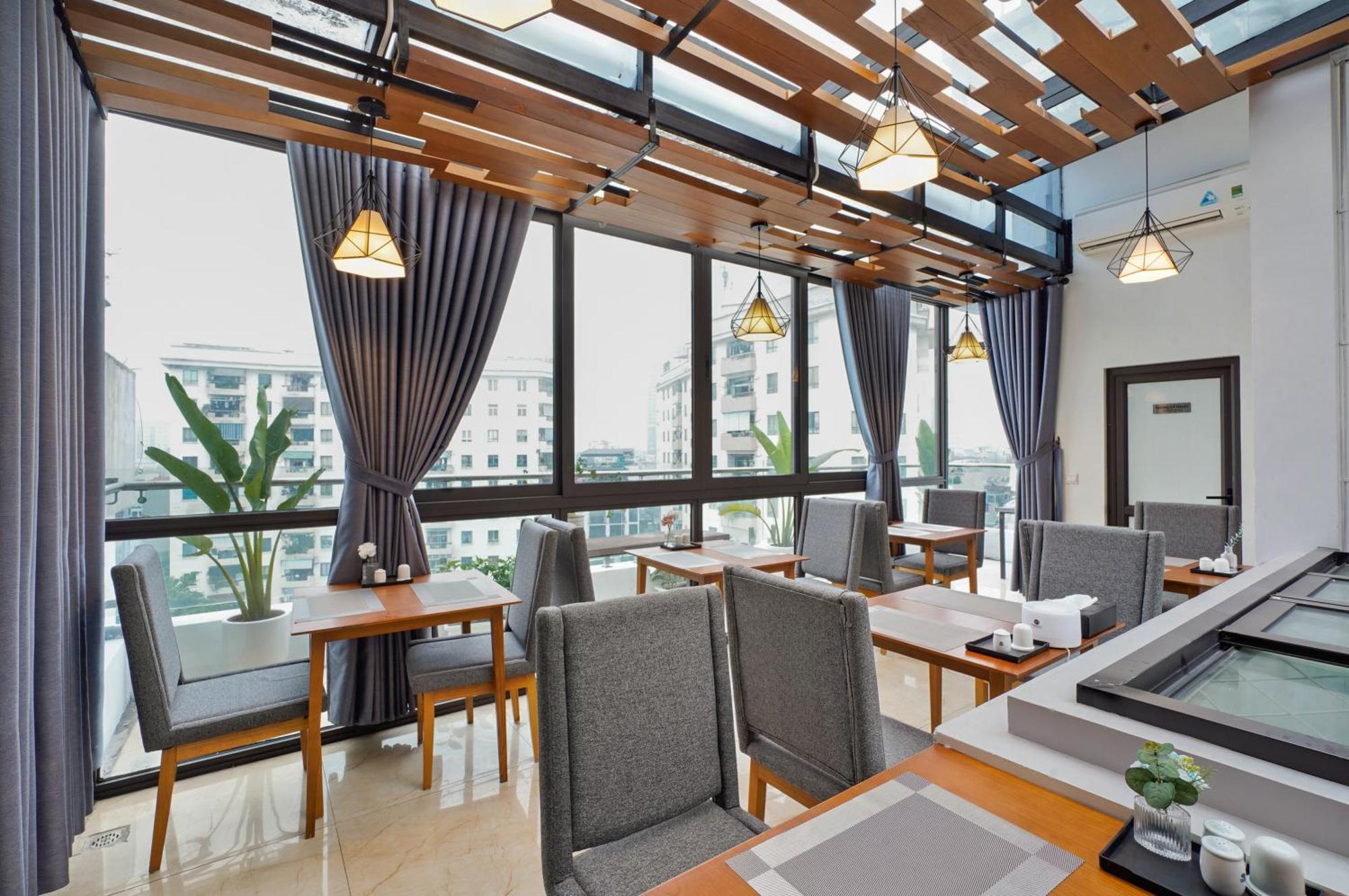22Land Classic Suites Hanoi Eksteriør billede